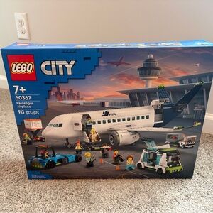 LEGO City Airplane Adventure Set - Blue, White, Green